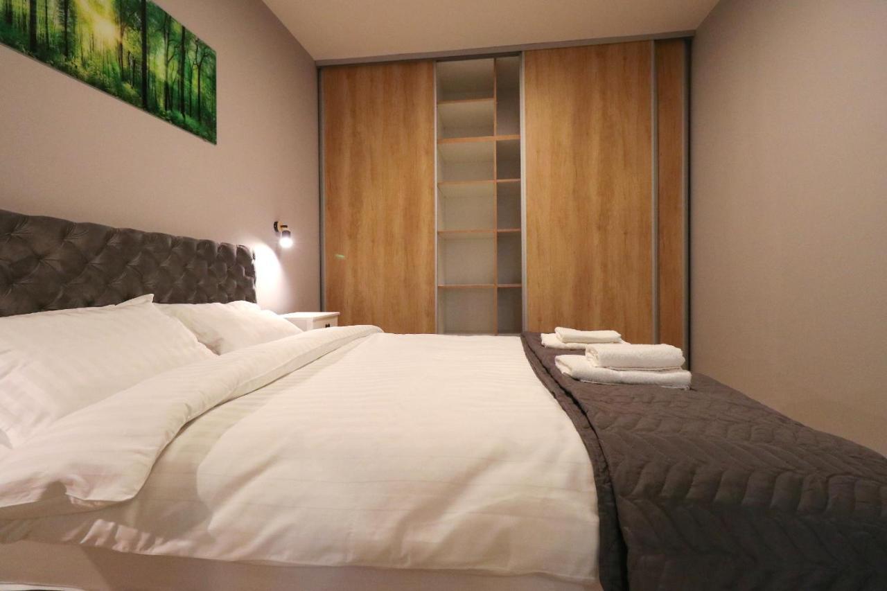 Heart Of Nis Lux Apartment Luaran gambar